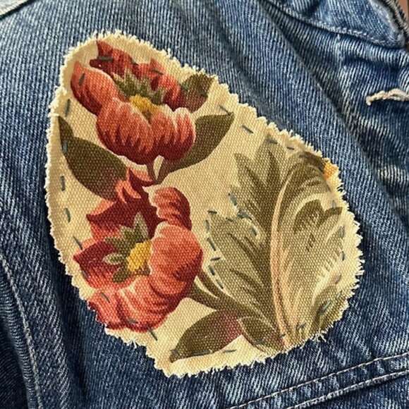 Route 66 Upcycled Floral & Lace Patchwork OOAK Boho Style Jean Jacket Size Small - Picture 7 of 8